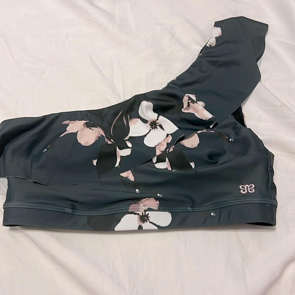 Albion Medium ruffle one shoulder top